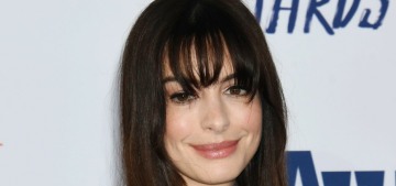 “Anne Hathaway & her bangs are the stars of ‘The Idea of You’ trailer” links