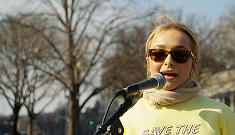 Hayden Panettiere joins Save the Whales rally