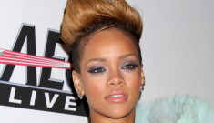 Rihanna’s fug pre-Grammy dress didn’t distract from Barbara Streisand