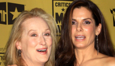 Sandra Bullock sent Meryl Streep liquor, saying “toast to white trash”