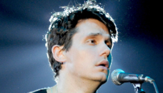 John Mayer, rancid douche, apologizes for being so clever