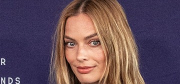 “Margot Robbie wore a bizarre Chanel ensemble in Australia” links