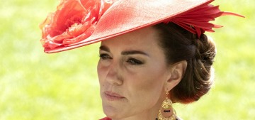 Princess Kate has Ascot beef with Princess Beatrice, that’s why the Yorks were banned!