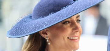 There was a huge Republic protest outside the Commonwealth service today