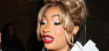 “Megan Thee Stallion fell ill in the middle of a ‘Moulin Rouge’ performance” links