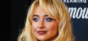 “Sabrina Carpenter apologized after a big mistake at Coachella” links