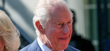 King Charles & a Dior-clad Camilla arrived in Washington, DC on Monday
