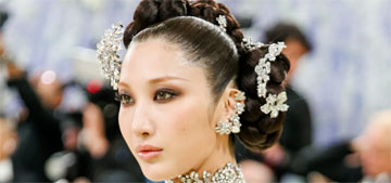 Ejae was stunning in formfitting Swarovski at the 2026 Met Gala
