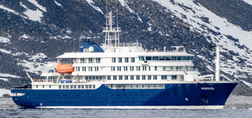 At least 30 passengers left the hantavirus cruise after the first death