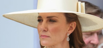 Mail: Princess Kate’s brocade coat ‘would’ve looked equally at home on Queen Camilla’