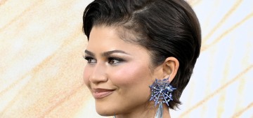 “Zendaya wore a two-piece Louis Vuitton look in Berlin” links
