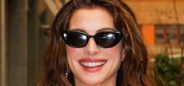 “Anne Hathaway’s maternity style is adorable” links