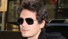 John Mayer tells ex-lover to stop contacting him, then erases his blog entry – again