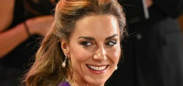 Princess Kate wore Jenny Packham, amethysts & pearls to the UK ‘Digger’ premiere