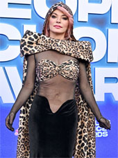 Shania Twain on the PCAs credit Cover Images
